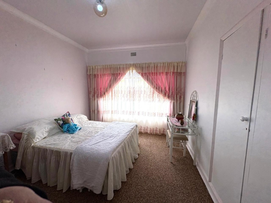 4 Bedroom Property for Sale in Naudeville Free State